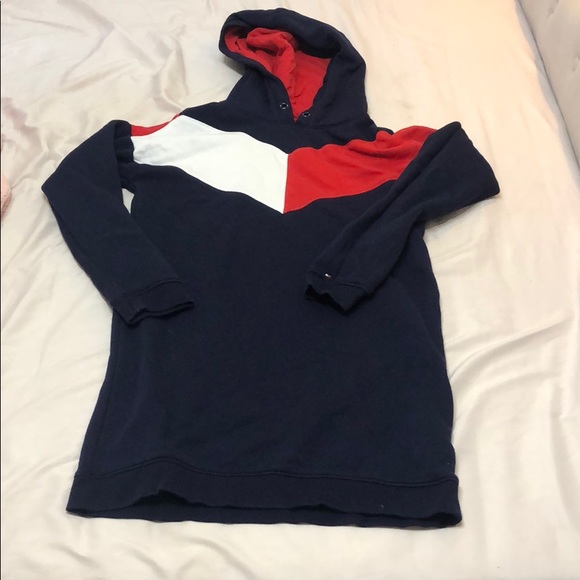 TOMMY HILFIGER SWEATER DRESS - Picture 2 of 5